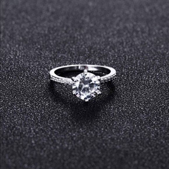 Golden Threads - Picture 5 of 7